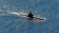 印尼海军称一艘载有53名船员的潜艇沉没”loading=