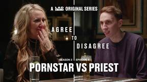 LADbible的Agree To Disagree: a Star Vs Priest