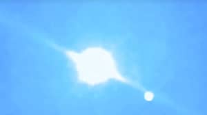 澳大利亚UFO猎人称视频显示“巨大的球体正在向太阳移动”