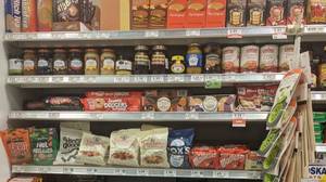 美国超级市场的​​英国食品部分照片在Reddit上火花辩论